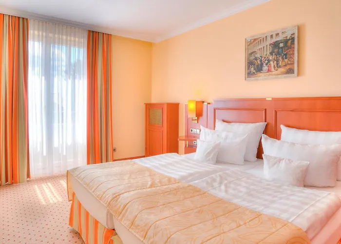 Hotel Zur Post - Ein Rovell Hotel